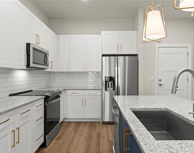 2648 Sandy Plains Road - Photo Thumbnail 6