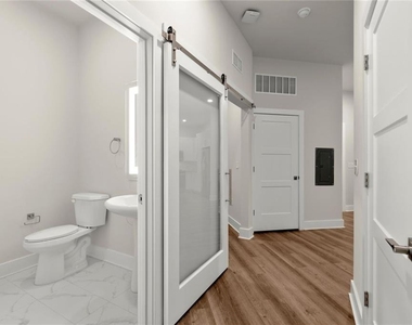 2648 Sandy Plains Road - Photo Thumbnail 14