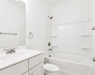 58 Laurel Cove Drive - Photo Thumbnail 41