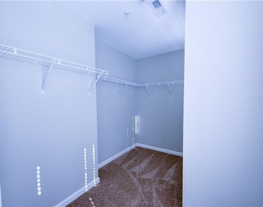 1226 Fischer Trace - Photo Thumbnail 17