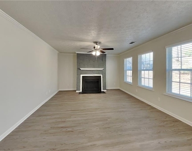 19 Lakemoore Court - Photo Thumbnail 1