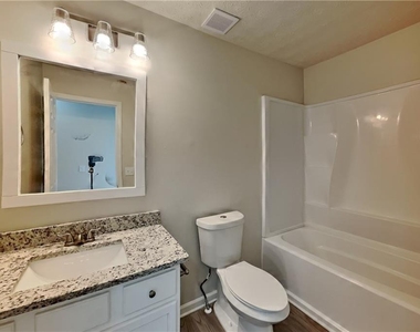 19 Lakemoore Court - Photo Thumbnail 18