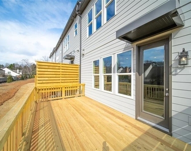 1416 Wicker Wood Place Se - Photo Thumbnail 11