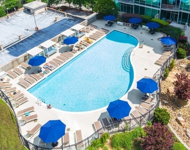 923 Peachtree Street Ne - Photo Thumbnail 62