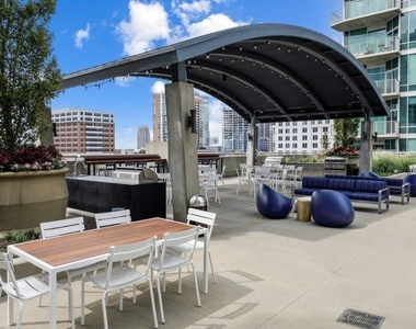 923 Peachtree Street Ne - Photo Thumbnail 76