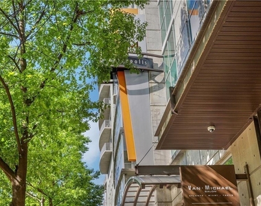 923 Peachtree Street Ne - Photo Thumbnail 97