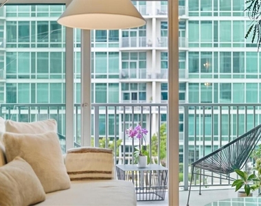 923 Peachtree Street Ne - Photo Thumbnail 10