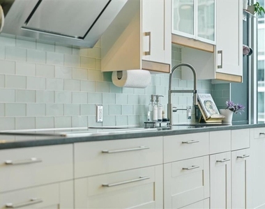 923 Peachtree Street Ne - Photo Thumbnail 18