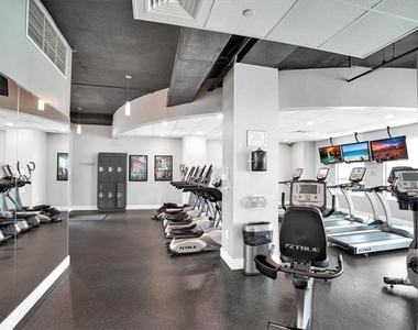 923 Peachtree Street Ne - Photo Thumbnail 38