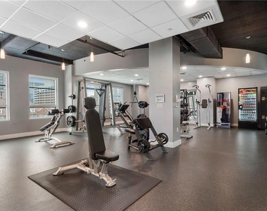 923 Peachtree Street Ne - Photo Thumbnail 43