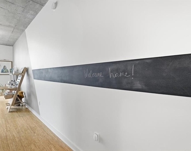 923 Peachtree Street Ne - Photo Thumbnail 8