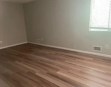 3681 Autumn Leaves Lane - Photo Thumbnail 21