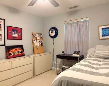 1883 Crenshaw Circle - Photo Thumbnail 17