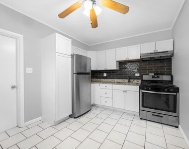 44 N Glenwood Avenue - Photo Thumbnail 2