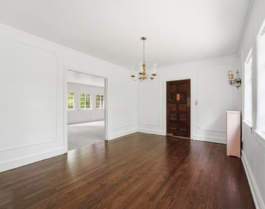 3107 Dato Avenue - Photo Thumbnail 9