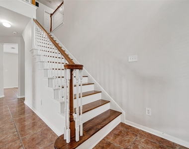 14603 Bladenboro Drive - Photo Thumbnail 4