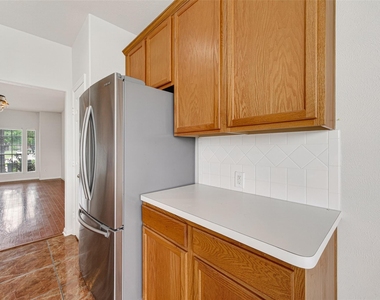 14603 Bladenboro Drive - Photo Thumbnail 21