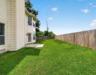 14603 Bladenboro Drive - Photo Thumbnail 43
