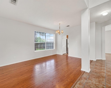 14603 Bladenboro Drive - Photo Thumbnail 5