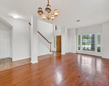 14603 Bladenboro Drive - Photo Thumbnail 11