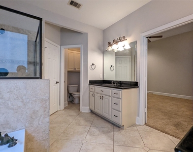 5130 Scotland Street - Photo Thumbnail 18
