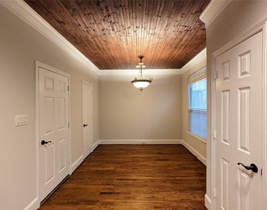 5130 Scotland Street - Photo Thumbnail 14
