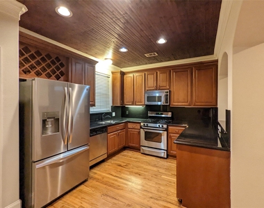 5130 Scotland Street - Photo Thumbnail 9