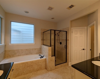 5130 Scotland Street - Photo Thumbnail 19