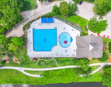 111 Pheasant Run Drive - Photo Thumbnail 45