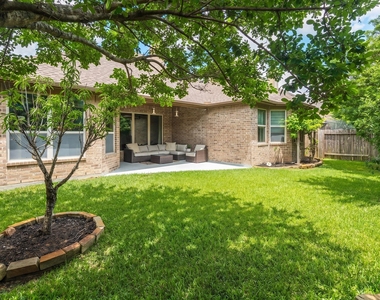 111 Pheasant Run Drive - Photo Thumbnail 43