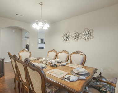 111 Pheasant Run Drive - Photo Thumbnail 28