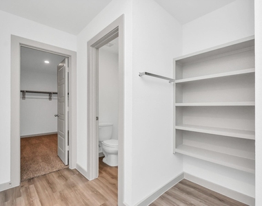 1114 Hughes Crossing Drive - Photo Thumbnail 21