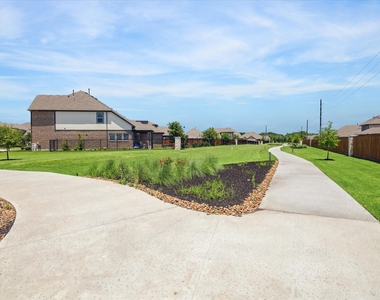 11718 Lost Maples Springs Drive - Photo Thumbnail 36