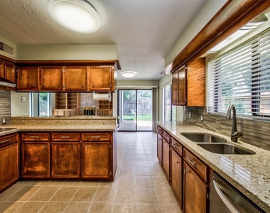 8022 La Brea Drive - Photo Thumbnail 21