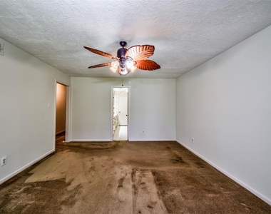 8022 La Brea Drive - Photo Thumbnail 27