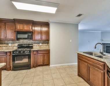 9845 Youpon Ridge Way - Photo Thumbnail 5