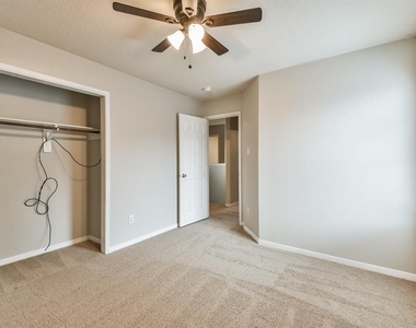 9845 Youpon Ridge Way - Photo Thumbnail 24