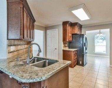 9845 Youpon Ridge Way - Photo Thumbnail 4