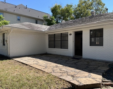 3750 Drummond Street - Photo Thumbnail 16