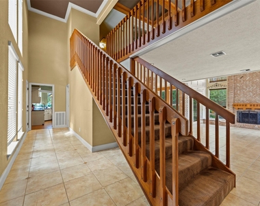 9714 Godstone Lane - Photo Thumbnail 11