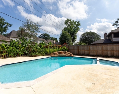 9714 Godstone Lane - Photo Thumbnail 2