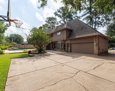9714 Godstone Lane - Photo Thumbnail 41