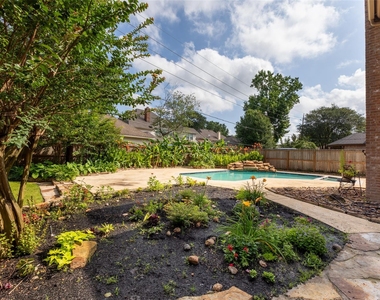 9714 Godstone Lane - Photo Thumbnail 43