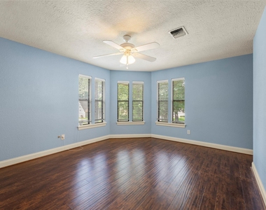 9714 Godstone Lane - Photo Thumbnail 29
