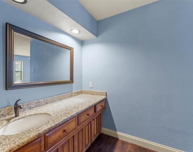 9714 Godstone Lane - Photo Thumbnail 32