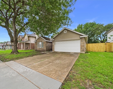 3718 Brookwood Drive - Photo Thumbnail 1