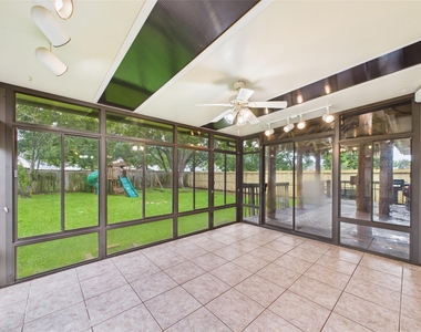 3718 Brookwood Drive - Photo Thumbnail 24