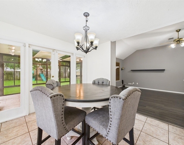 3718 Brookwood Drive - Photo Thumbnail 11