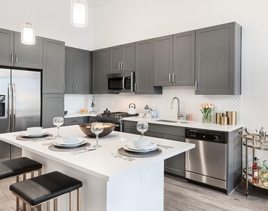 160 Birdsall Street - Photo Thumbnail 2