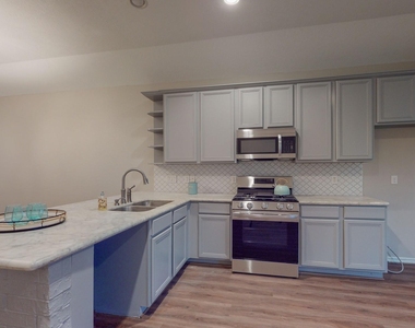 1214 Sand Pines - Photo Thumbnail 16